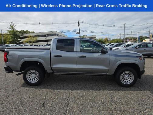 Sterling Gray Metallic 2024 Chevrolet Colorado WT