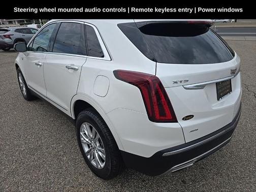 2022 Cadillac XT5 Premium Luxury
