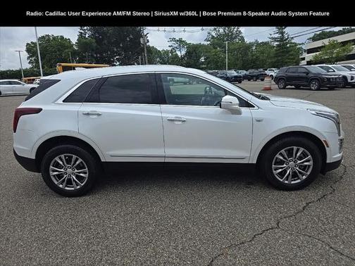 2022 Cadillac XT5 Premium Luxury