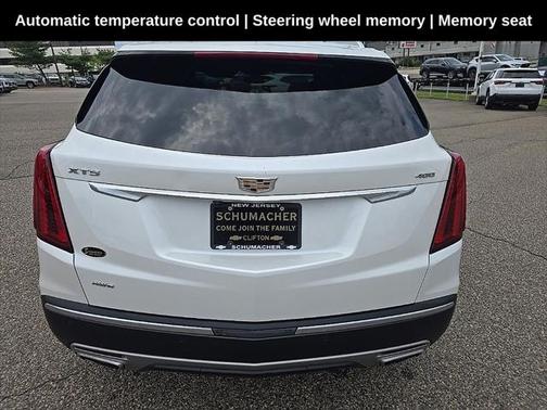 2022 Cadillac XT5 Premium Luxury