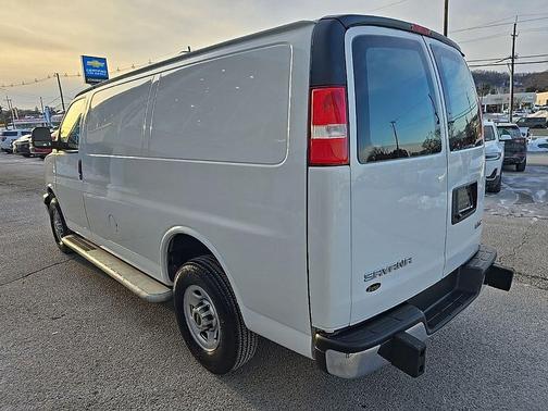 2024 GMC Savana 2500 Work Van