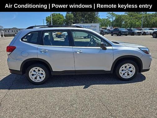 2019 Subaru Forester Base