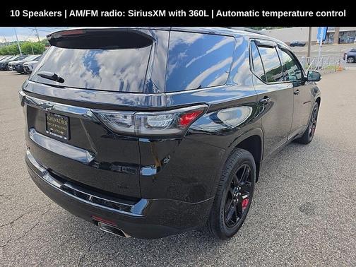 Mosaic Black Metallic 2021 Chevrolet Traverse Premier