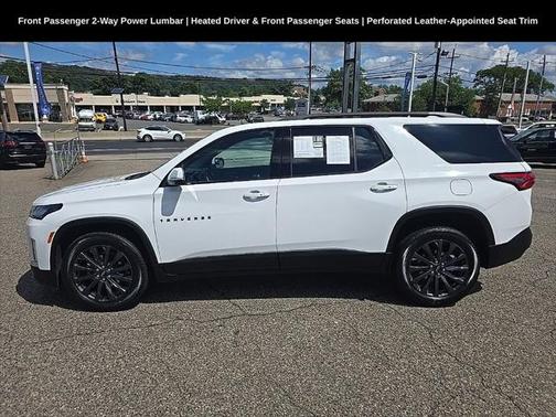 2022 Chevrolet Traverse RS