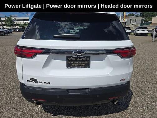 2022 Chevrolet Traverse RS