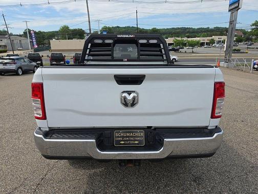 Bright White Clearcoat 2023 RAM 2500 Big Horn Crew Cab 4x4 6'4' Box