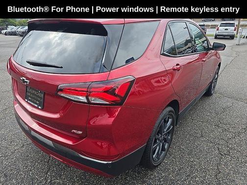 2022 Chevrolet Equinox FWD RS