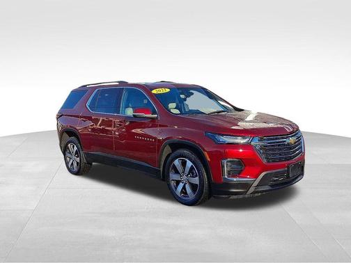 2022 Chevrolet Traverse LT Leather