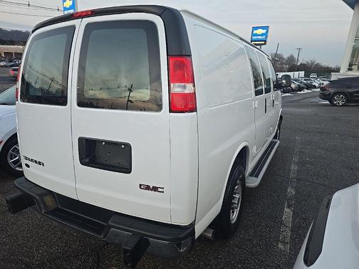 2024 GMC Savana 2500 Work Van