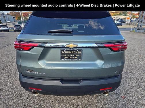 2023 Chevrolet Traverse LT Leather
