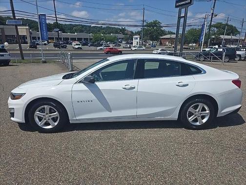 2022 Chevrolet Malibu 1LS
