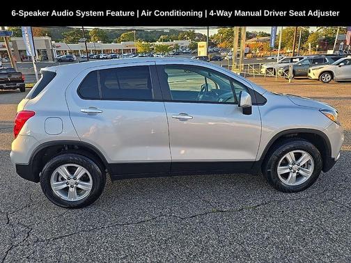 2022 Chevrolet Trax LS
