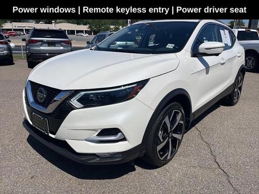 2022 Nissan Rogue Sport SL
