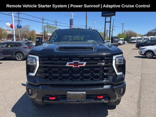 2024 Chevrolet Silverado 2500 4WD Crew Cab Standard Bed ZR2