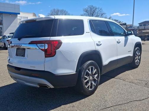 2022 GMC Acadia AWD SLE