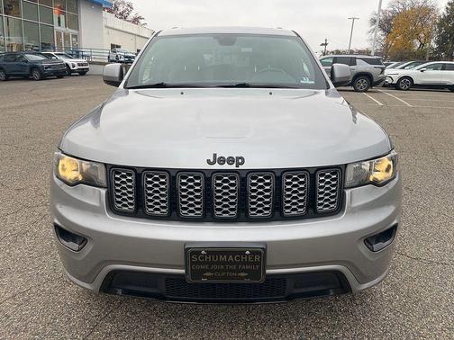 2019 Jeep Grand Cherokee Altitude