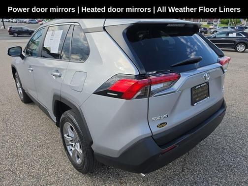 Silver Sky Metallic 2022 Toyota RAV4 XLE