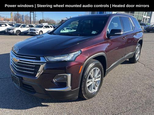 2023 Chevrolet Traverse LT Leather