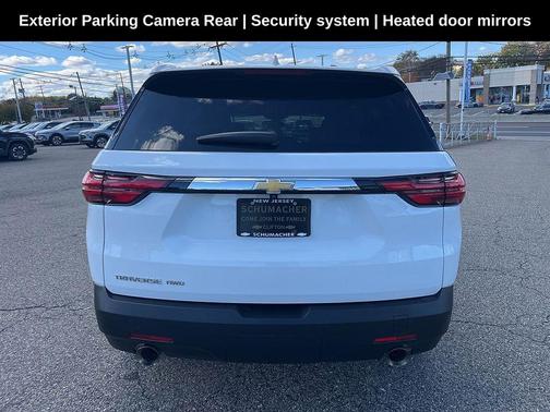 2023 Chevrolet Traverse LS