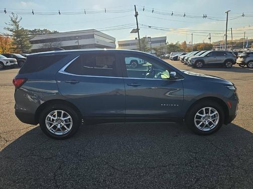 Lakeshore Blue Metallic 2024 Chevrolet Equinox 1LT