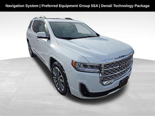 2023 GMC Acadia Denali