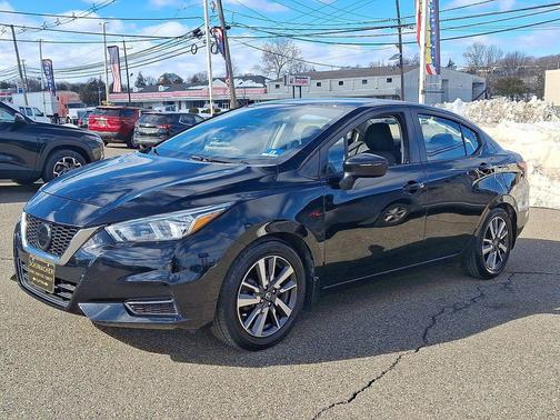 2020 Nissan Versa 1.6 SV
