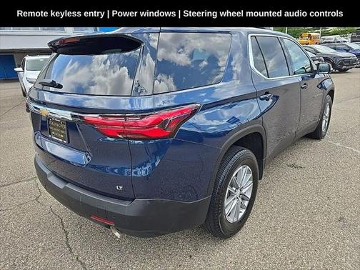 2023 Chevrolet Traverse LT Leather