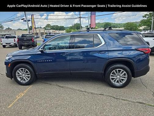 2023 Chevrolet Traverse LT Leather