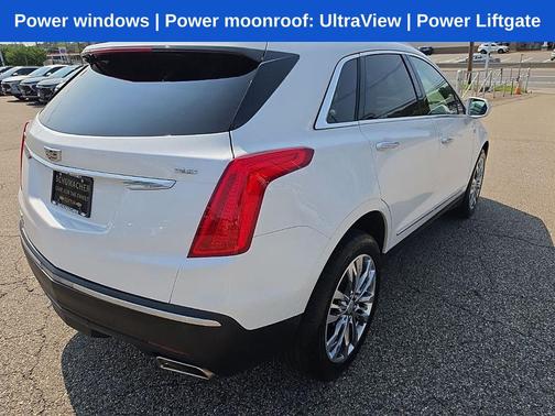 Crystal White Tricoat 2017 Cadillac XT5 Premium Luxury
