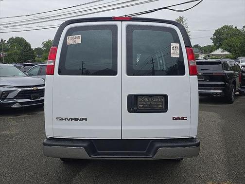 2022 GMC Savana 2500 Work Van