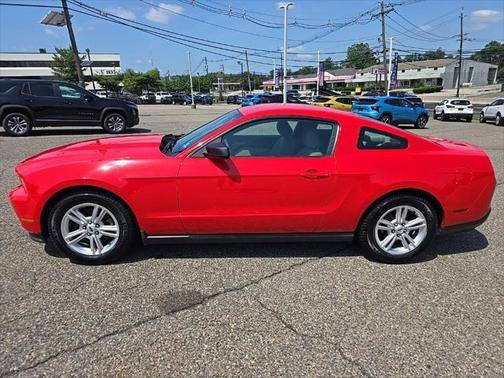 2012 Ford Mustang V6