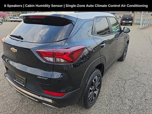 Mosaic Black Metallic 2023 Chevrolet Trailblazer ACTIV