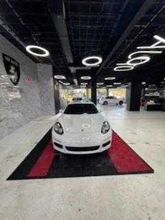 White 2016 Porsche Panamera 4