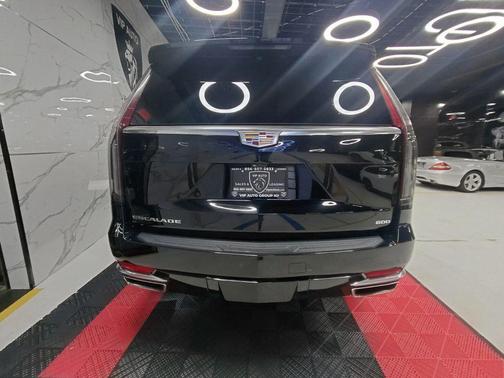 2022 Cadillac Escalade ESV Sport