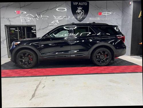 Agate Black Metallic 2022 Ford Explorer ST
