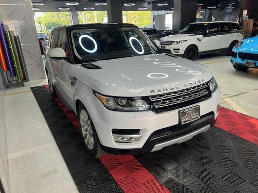 White 2017 Land Rover Range Rover Sport 3.0L Supercharged HSE