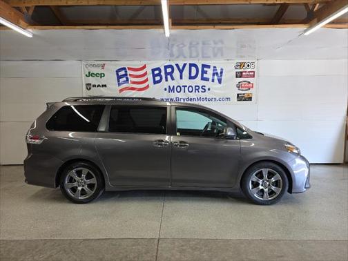 2019 Toyota Sienna SE Premium
