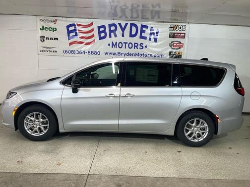 2026 Chrysler Pacifica L