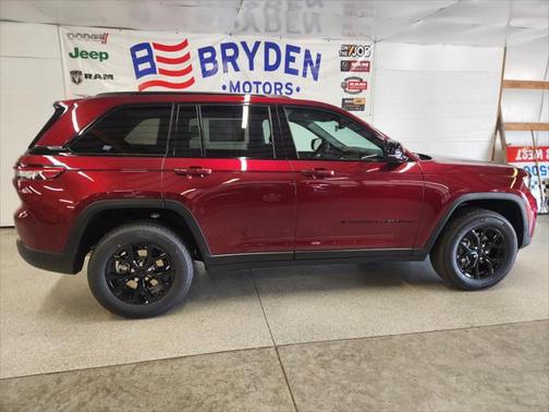 2025 Jeep Grand Cherokee Altitude