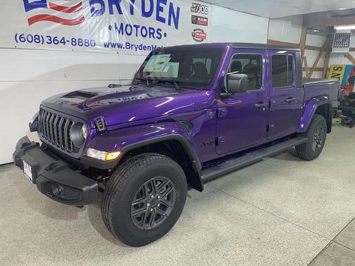 2026 Jeep Gladiator Sport S