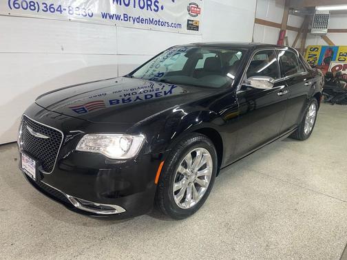 2017 Chrysler 300C Base