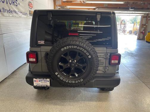 2022 Jeep Wrangler Willys
