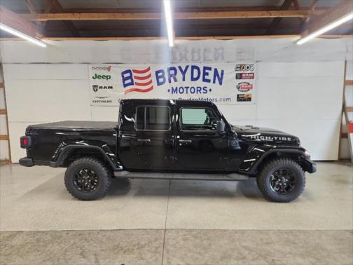 2025 Jeep Gladiator High Tide