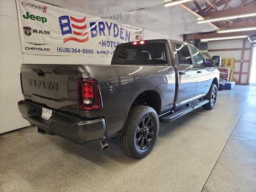 2025 RAM 2500 Big Horn Crew Cab 4x4 6'4' Box