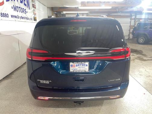 2022 Chrysler Pacifica Limited
