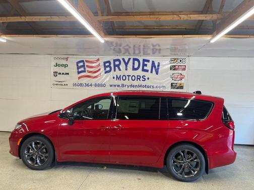 2026 Chrysler Pacifica L