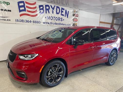 2026 Chrysler Pacifica L