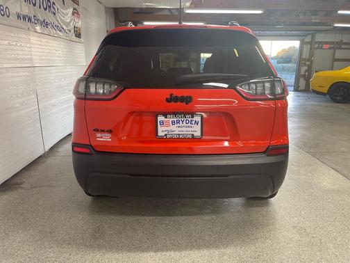 2021 Jeep Cherokee Latitude Plus
