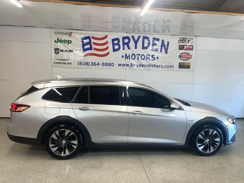 2018 Buick Regal TourX Preferred