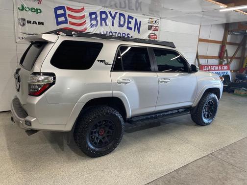 2022 Toyota 4Runner TRD Off Road Premium